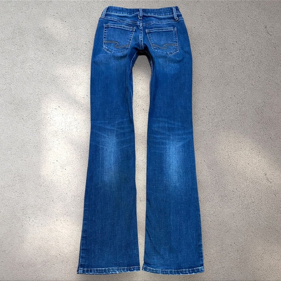 Silver Jeans Co. Low Rise Suki Slim Boot Jeans - Picture 1 of 6